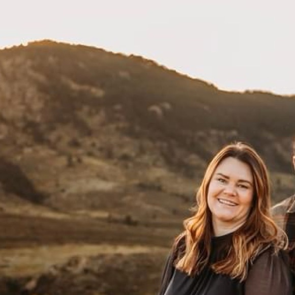 Meet your Posher, Jessica - Picture 1 of 1